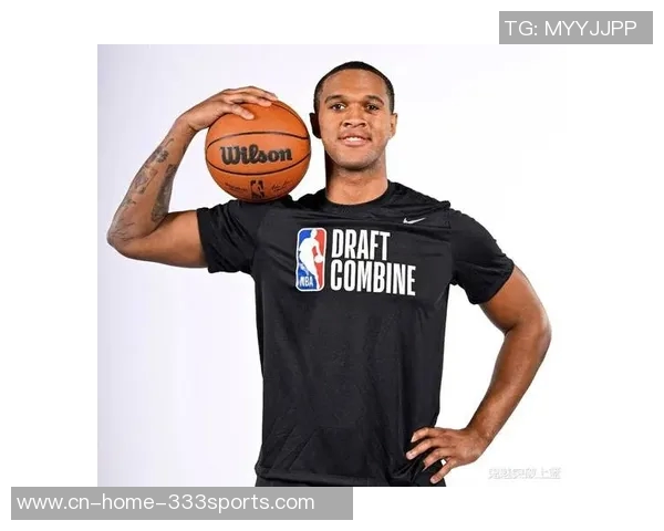 黄蜂34号秀卡尔克布伦纳表现亮眼6中4斩获11分7篮板2抢断1盖帽值得期待 黄蜂34号秀卡尔克布伦纳表现亮眼6中4斩获11分7篮板2抢断1盖帽值得期待