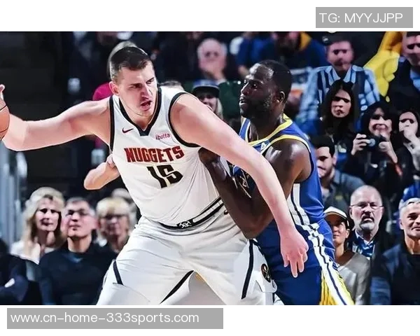 约基奇底线运球转身秀技艺精妙甩传助攻令人惊叹 约基奇底线运球转身秀技艺精妙甩传助攻令人惊叹