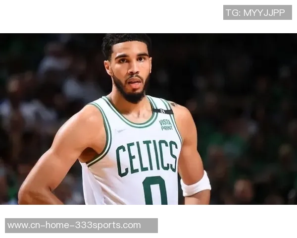 文班在单场比赛中砍下40分15篮板3盖帽零失误成为近40年第三人 文班在单场比赛中砍下40分15篮板3盖帽零失误成为近40年第三人